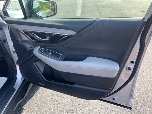 Used 2022 Subaru Outback Limited w/ Popular Package #2 image 40