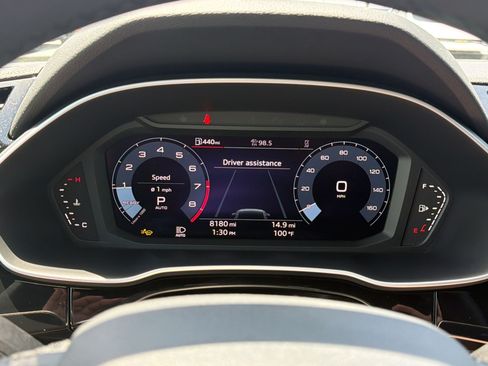 Certified 2025 Audi Q3 2.0T Premium w/ Convenience Package AWD/4WD image 21