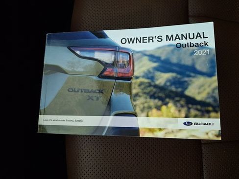 Used 2021 Subaru Outback Touring XT AWD/4WD image 26