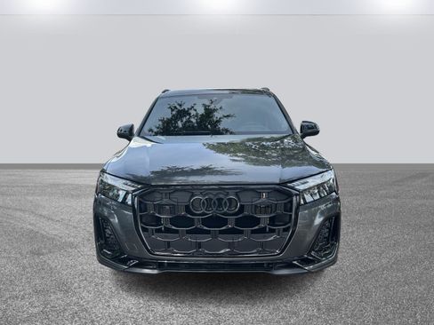 New 2026 Audi SQ7 Prestige image 2
