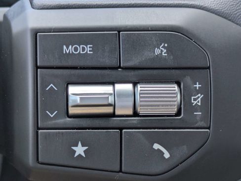 Certified 2025 Kia K4 GT-Line w/ GT-Line Sunroof Package FWD image 32