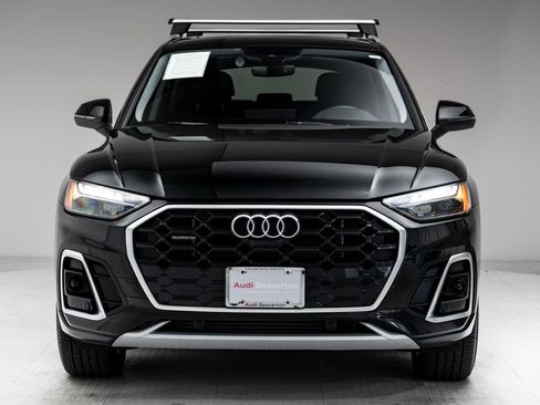 Used 2024 Audi Q5 e Premium Plus w/ Premium Plus Package AWD/4WD image 29
