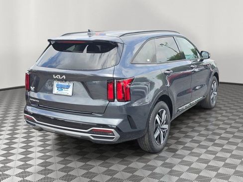 Used 2023 Kia Sorento S FWD image 6