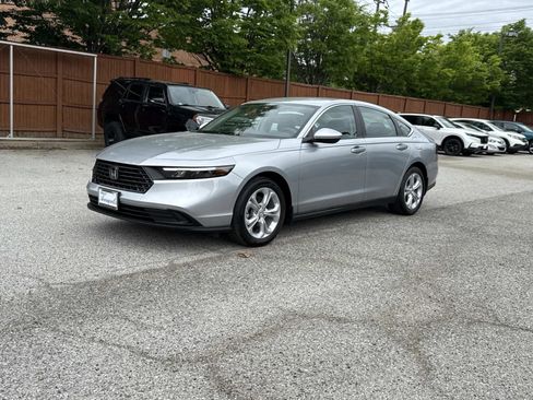 Certified 2024 Honda Accord LX image 20