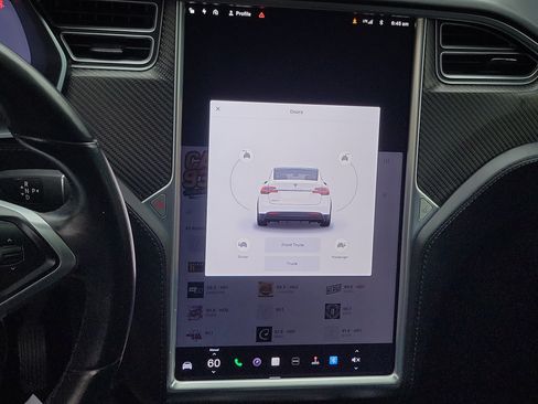 Used 2018 Tesla Model X AWD/4WD image 16
