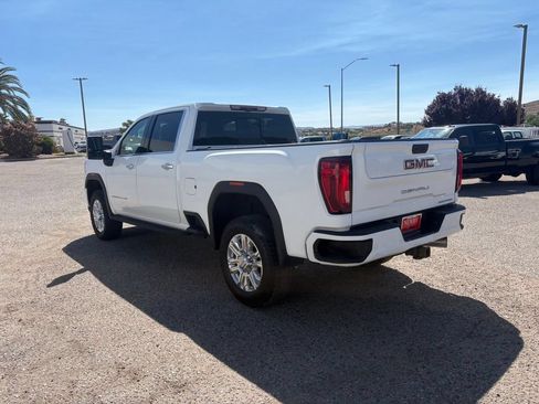 Used 2022 GMC Sierra 3500 Denali w/ Denali Ultimate Package AWD/4WD image 3