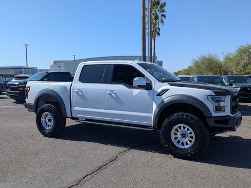Used 2019 Ford F150 Raptor w/ Equipment Group 802A Luxury AWD/4WD image 8