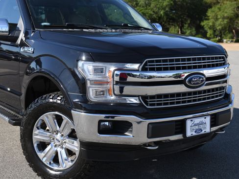 Used 2020 Ford F150 Lariat w/ Equipment Group 502A Luxury AWD/4WD image 3