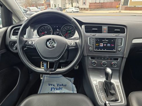 Used 2017 Volkswagen Golf Alltrack SEL AWD/4WD image 12