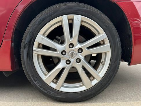 Used 2014 Nissan Altima 3.5 SL w/ Technology Package FWD image 30