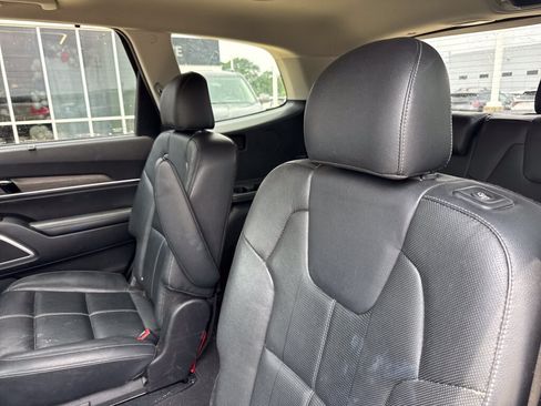 Used 2022 Kia Telluride EX w/ EX Premium Package FWD image 18
