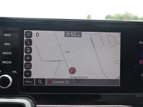 Used 2023 Kia Sorento S w/ Panoramic Sunroof Package FWD image 22