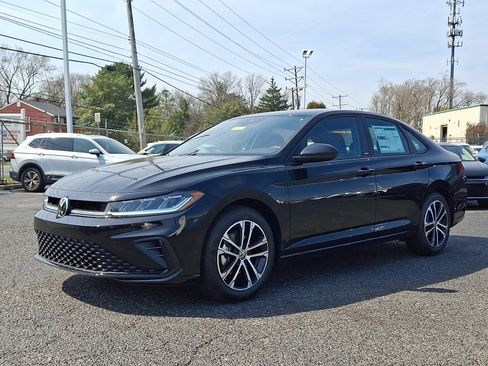 New 2026 Volkswagen Jetta Sport FWD image 2
