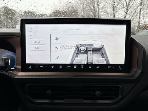 New 2025 Ford Bronco Sport Outer Banks w/ Outer Banks Tech Package+ image 18