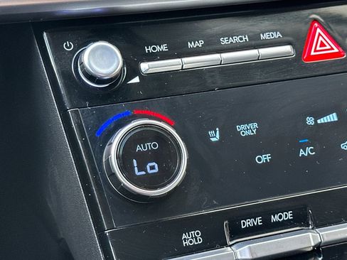 Certified 2025 Hyundai Santa Fe SEL image 29