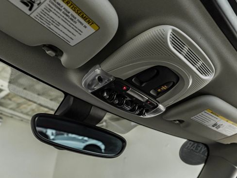 Used 2019 MINI Cooper S w/ Premium Package image 27