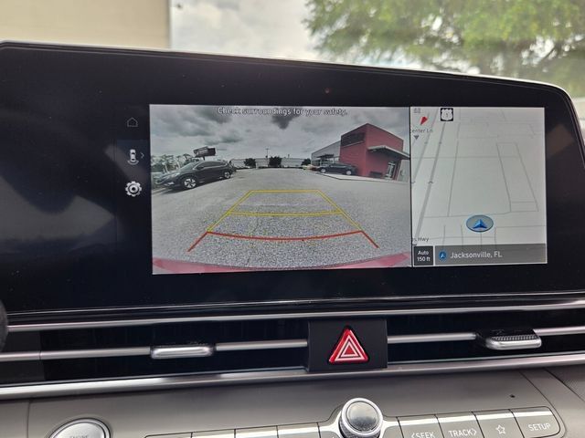 Used 2024 Hyundai Elantra SEL FWD image 23