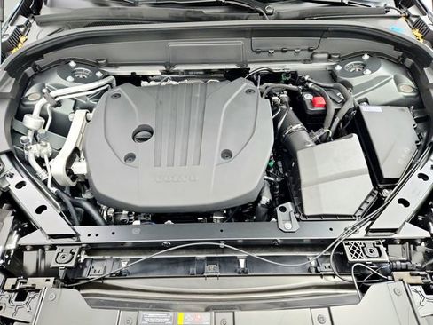 New 2026 Volvo XC60 B5 Core w/ Climate Package image 36