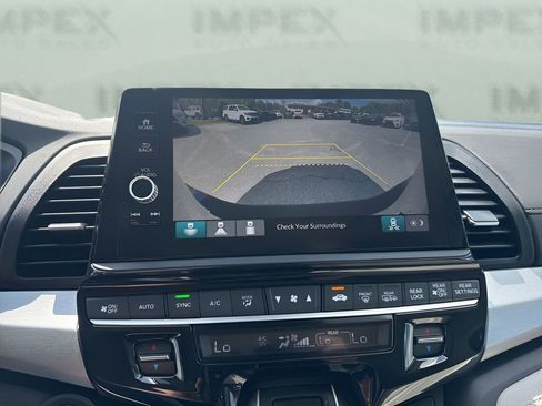 Used 2025 Honda Odyssey EX-L image 19