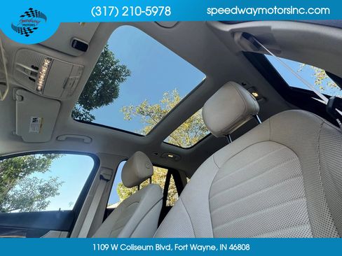 Used 2019 Mercedes-Benz GLC 300 image 45