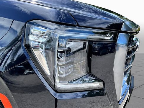 Used 2024 GMC Yukon AT4 w/ Max Trailering Package AWD/4WD image 28
