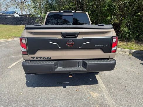 Used 2024 Nissan Titan PRO-4X w/ Pro-4x Convenience Package image 3