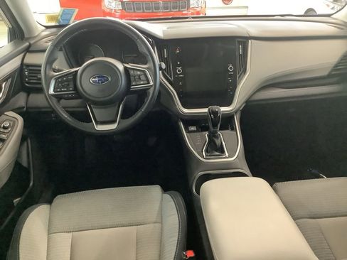 Used 2023 Subaru Outback Premium AWD/4WD image 6