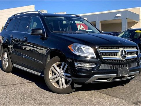 Used 2015 Mercedes-Benz GL 450 4MATIC image 1