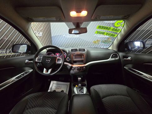 Used 2015 Dodge Journey FWD image 21