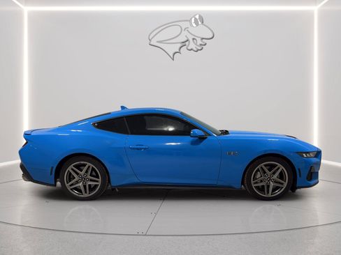 Used 2024 Ford Mustang GT RWD image 6