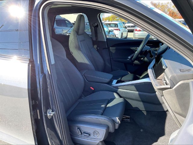 Used 2026 Audi Q5 Premium Plus AWD/4WD image 19