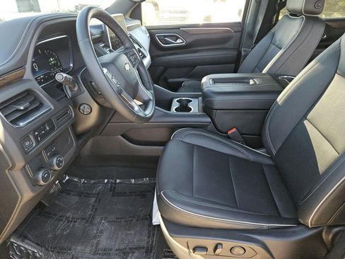 Used 2023 Chevrolet Tahoe Premier RWD image 29