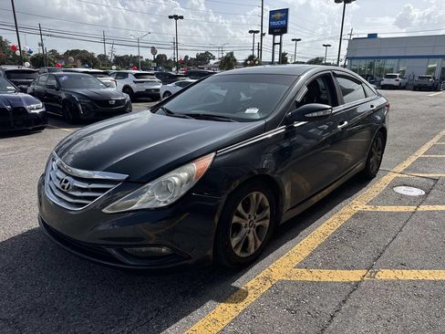Used 2011 Hyundai Sonata Limited w/ Navigation Pkg 5 FWD image 4