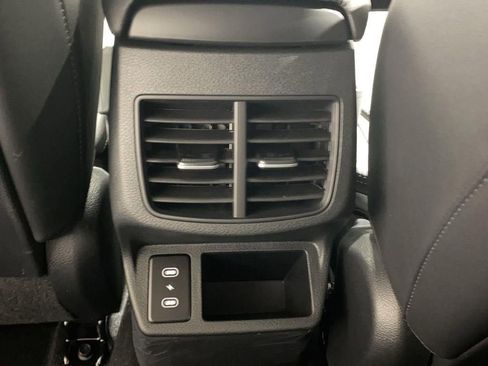 New 2026 Kia Seltos S FWD image 23
