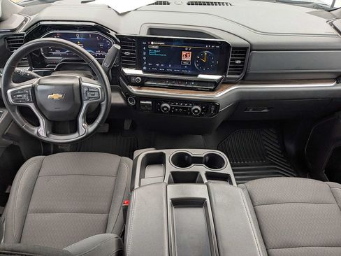 Used 2025 Chevrolet Silverado 2500 LT w/ Convenience Package AWD/4WD image 15