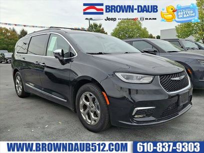 Certified 2022 Chrysler Pacifica Limited
