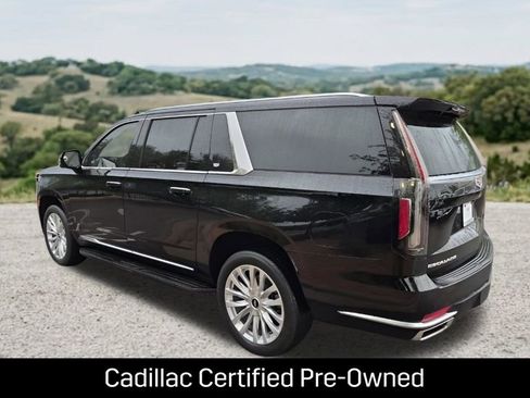 Certified 2023 Cadillac Escalade ESV Luxury RWD image 8