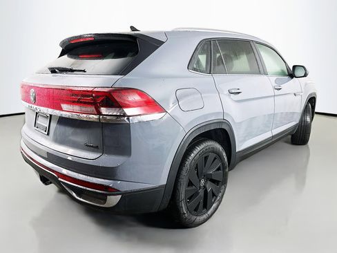 New 2026 Volkswagen Atlas Cross Sport SE image 7