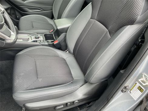 Certified 2021 Subaru Forester Premium AWD/4WD image 12