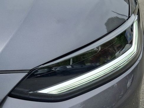 Certified 2024 Honda HR-V EX-L image 9