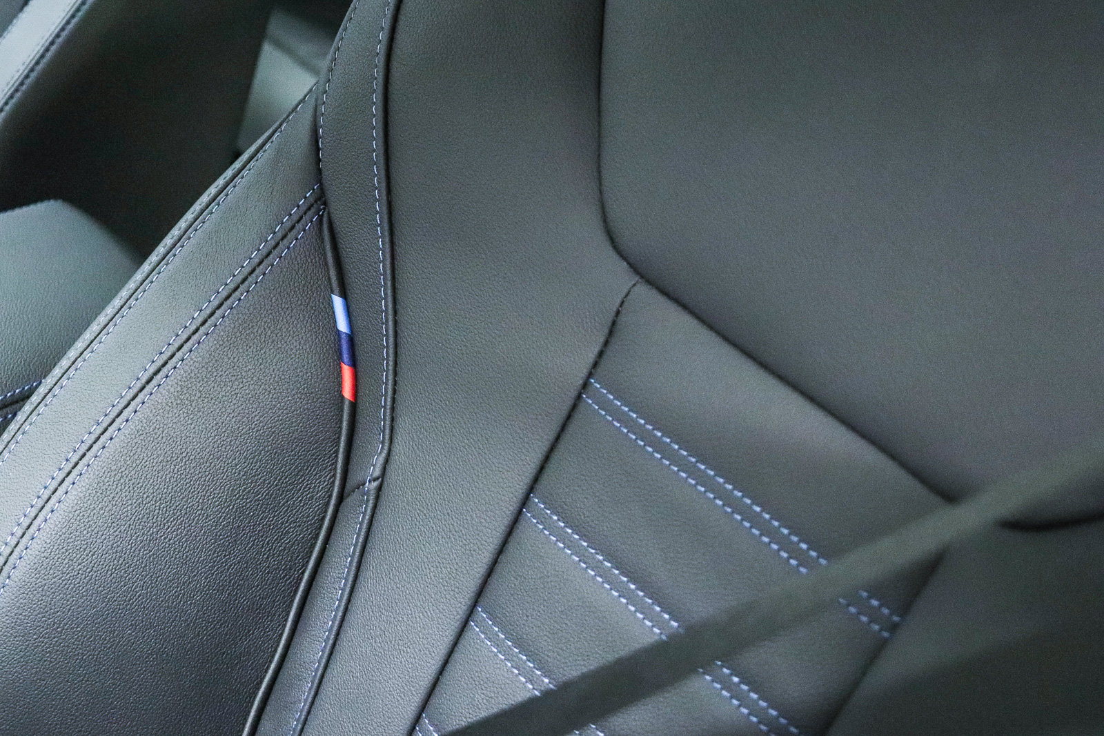 New 2026 BMW M340i w/ Premium Package RWD image 21
