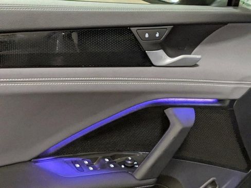 New 2026 Volkswagen Tiguan SE image 10