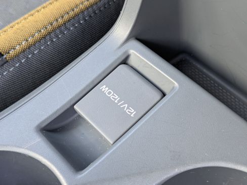 Certified 2025 Subaru Crosstrek 2.5i Sport image 32