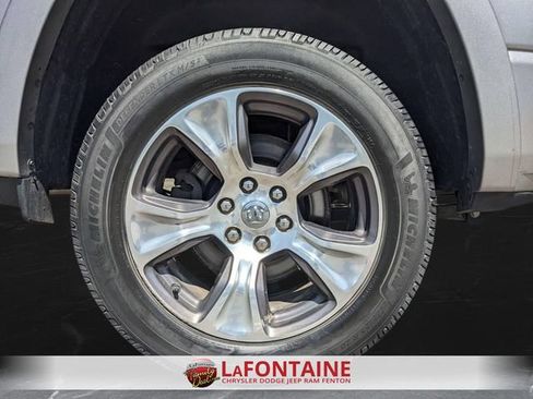 Used 2022 RAM 1500 Laramie AWD/4WD image 31