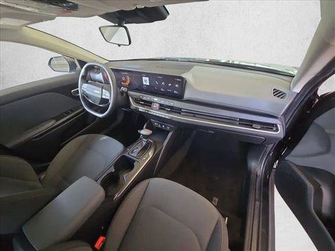 Used 2025 Kia K4 FWD image 20
