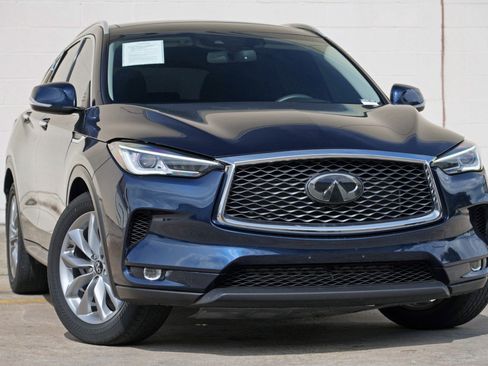 Used 2022 INFINITI QX50 Luxe FWD image 2