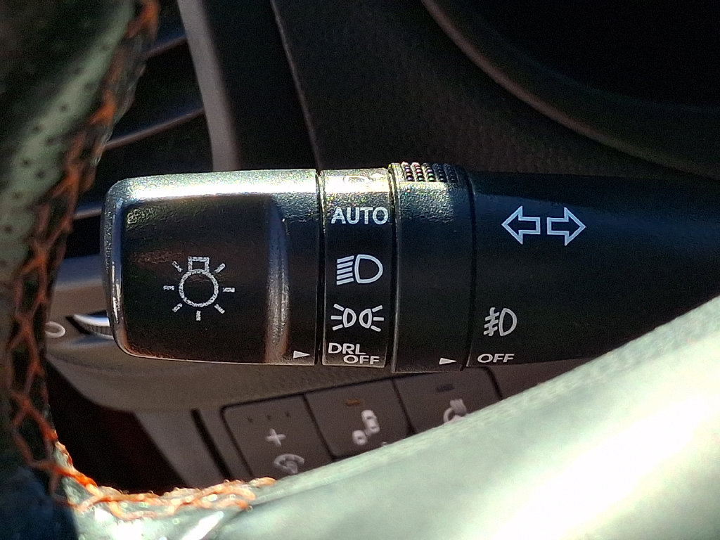 Used 2018 Kia Soul ! w/ Tech Package FWD image 26