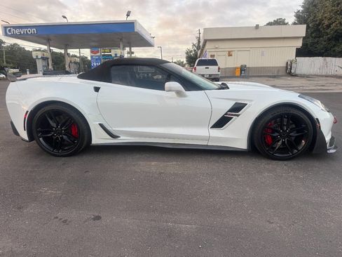 Used 2019 Chevrolet Corvette Grand Sport w/ Carbon Flash Badge Package image 6