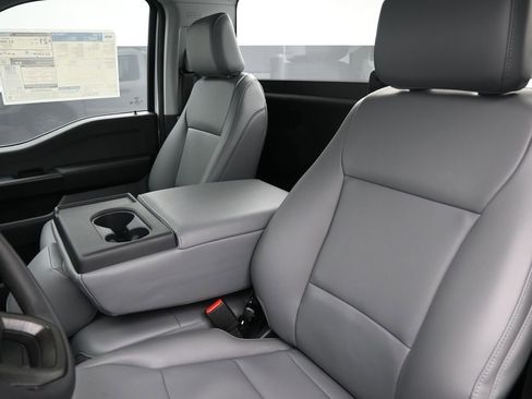 New 2025 Ford F150 XL image 17