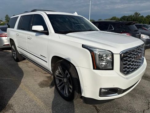 Used 2019 GMC Yukon XL Denali w/ Denali Ultimate Package AWD/4WD image 5